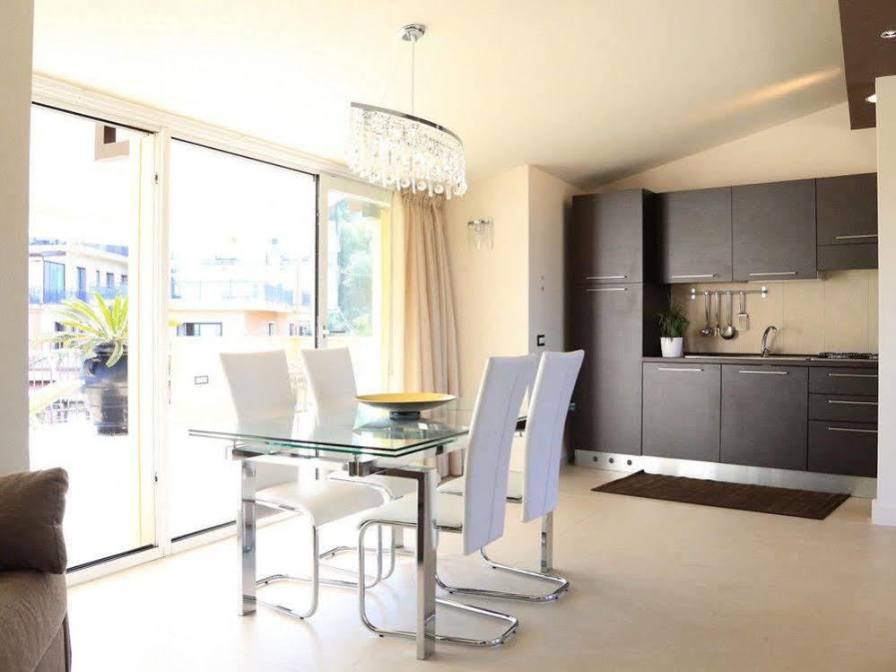 Taonasi Taormina Apartments Екстер'єр фото