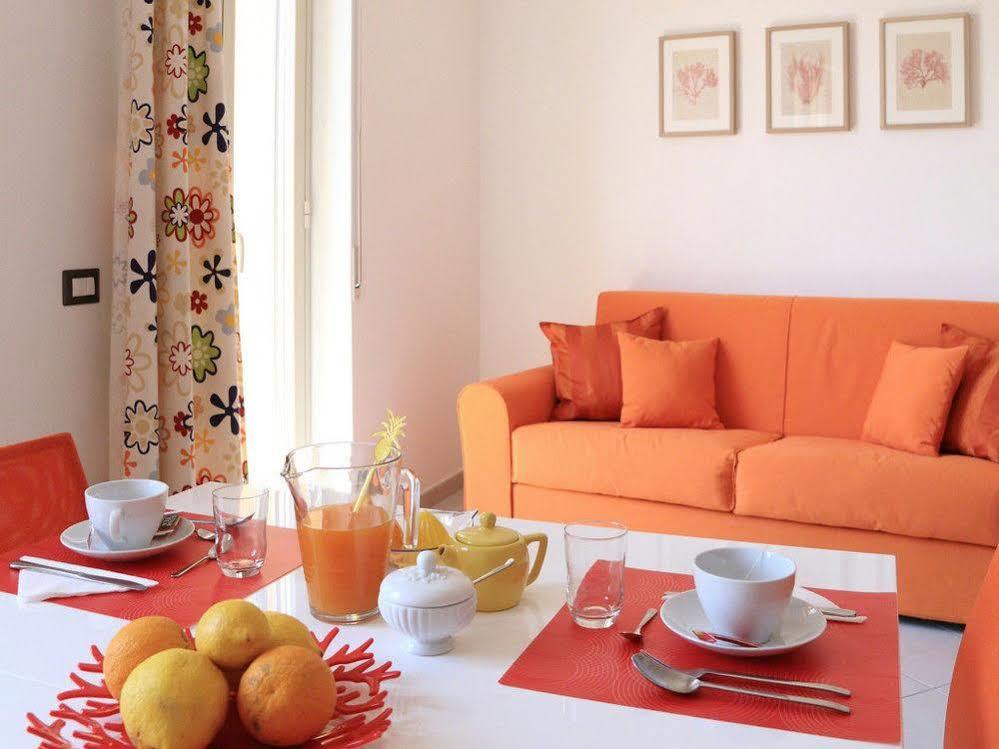 Taonasi Taormina Apartments Екстер'єр фото