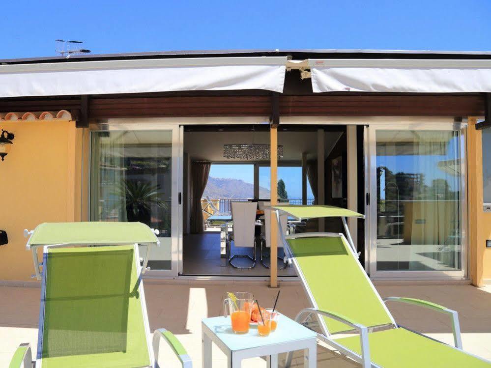 Taonasi Taormina Apartments Екстер'єр фото