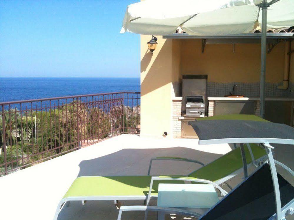 Taonasi Taormina Apartments Екстер'єр фото