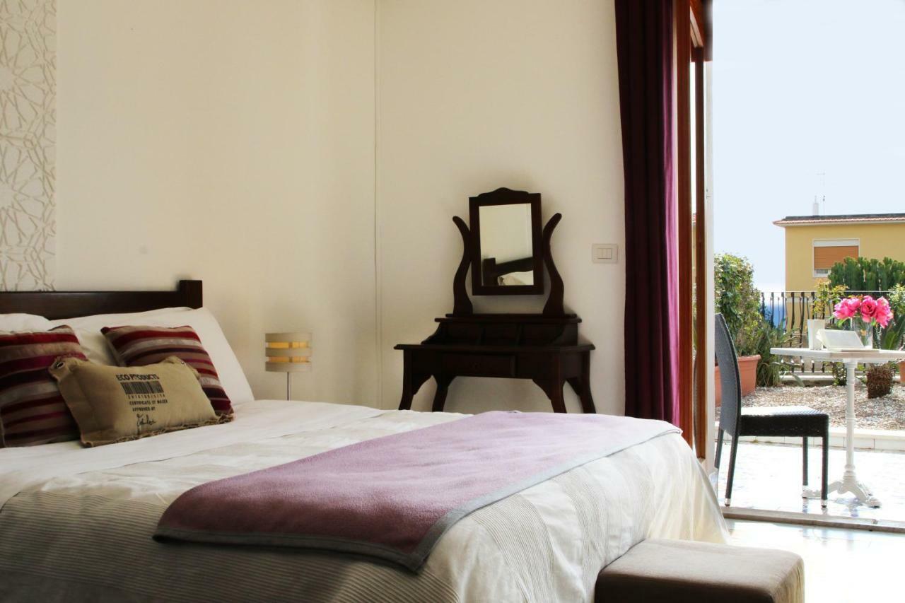 Taonasi Taormina Apartments Екстер'єр фото